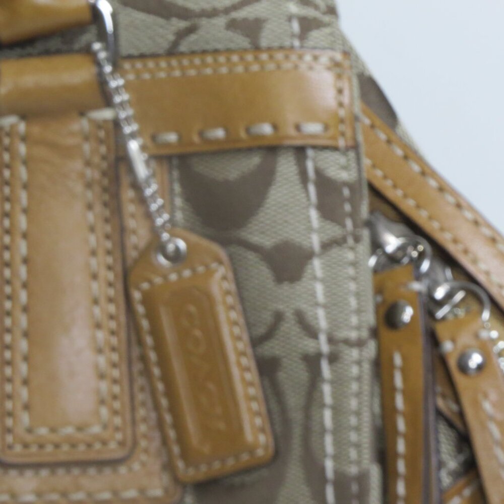 COACH Bag - Picture 3 of 11